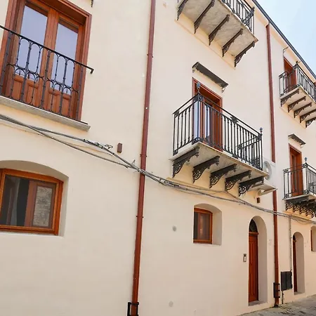 Ruggieri - Don Leonardo 아파트