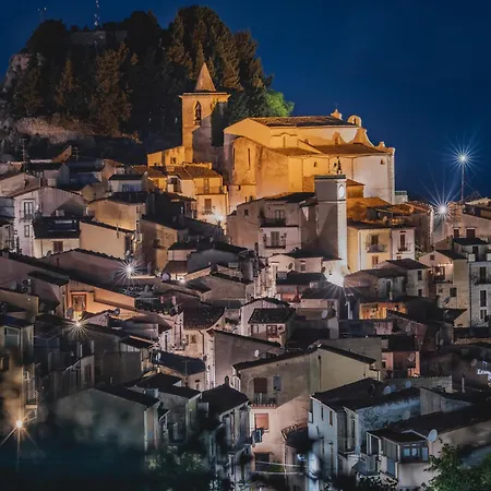 Ruggieri - Don Leonardo 아파트 그래터리