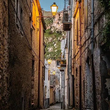 Ruggieri - Don Leonardo 아파트 *